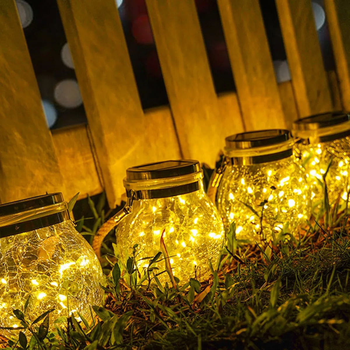 tuinlamp op zonne energie van glas