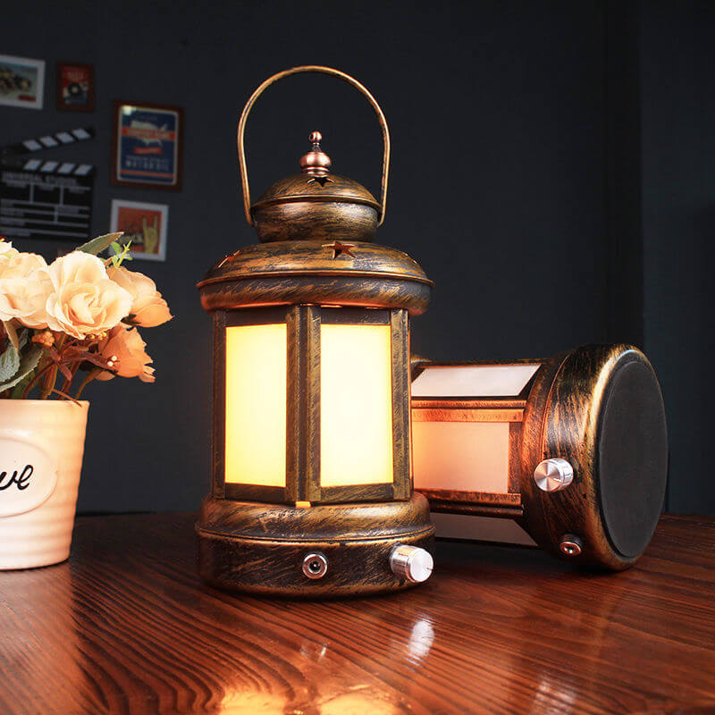 Led-tafellamp in retro lantaarnstijl als blikvanger in huis