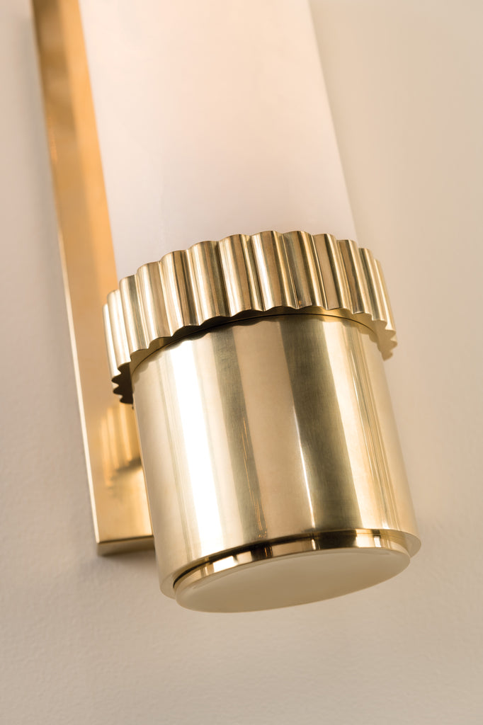 1 light wall sconce