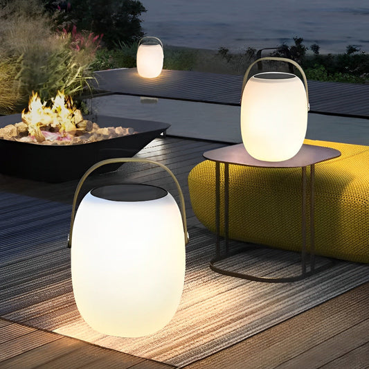 Solar tuinlamp met USB-oplaadfunctie voor sfeervolle buitenverlichting