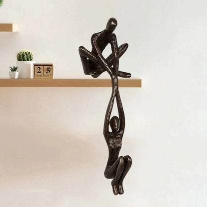 Close-up van decoratief beeldje met symbolische vormen