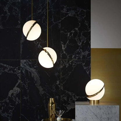 Lumaglo™ | Elegante Gouden Hanglamp voor een Stralend Interieur