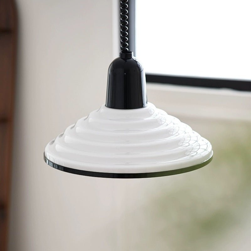 elegante franse crème glazen wandlamp voor een sfeervolle verlichting