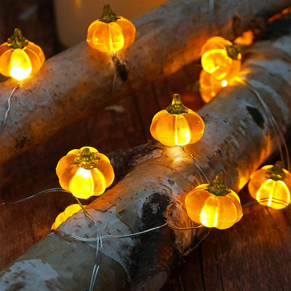 Halloween slinger met 3D-pompoenen en 30 LED-lampjes