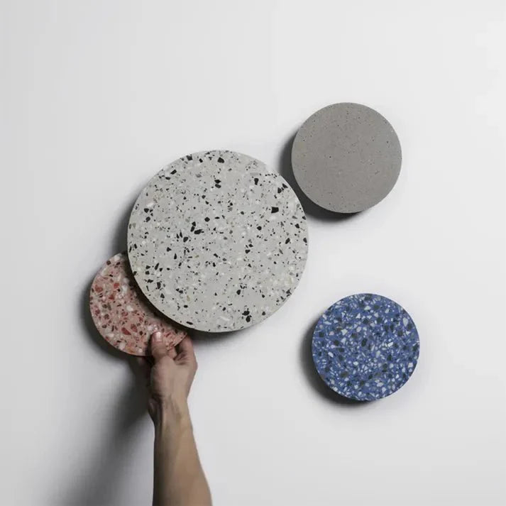 stijlvolle scandinavische gangpad traplamp met terrazzo wandontwerp