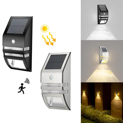 Buitenwandlamp op zonne-energie met verlichte lichtbundel