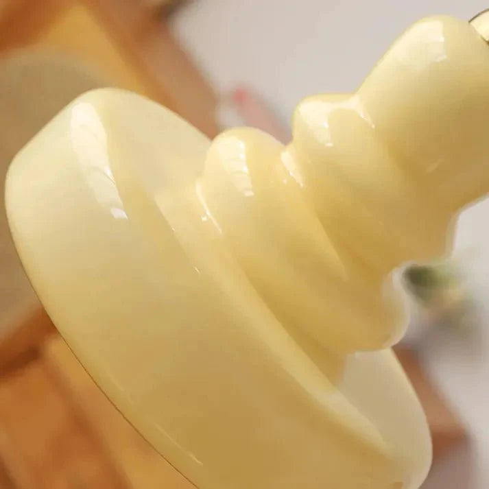 stijlvolle bauhaus kalebas glazen hanglamp voor een modern accent