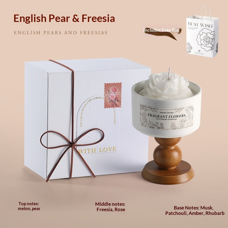 geurkaars cadeauset met bloemvormig design
