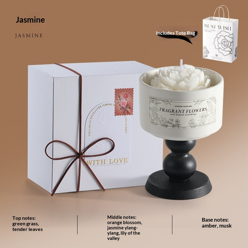 geurkaars cadeauset met bloemvormig design