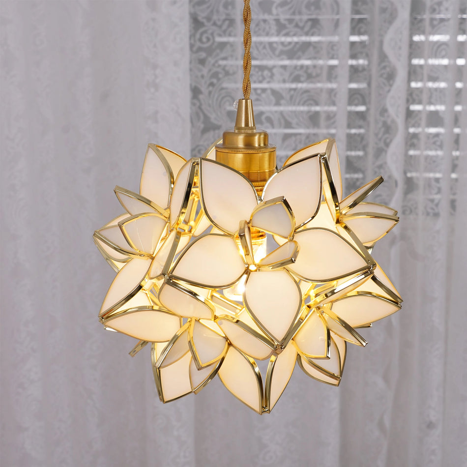 elegante kapiz hanglamp voor een betoverende sfeer