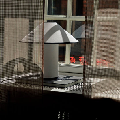 Stijlvolle Colette Tafel Lamp voor een Warmere Sfeer