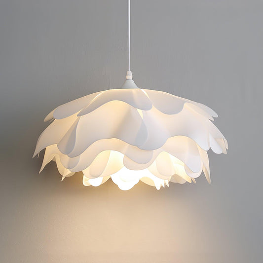 Elegante witte bloemvormige hanglamp voor een sfeervolle ambiance