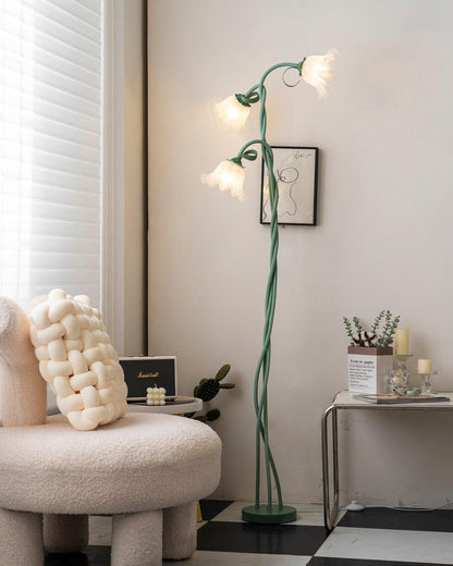 Elegante Calla Bloemen Vloerlamp voor een Sfeervolle Interieurverlichting