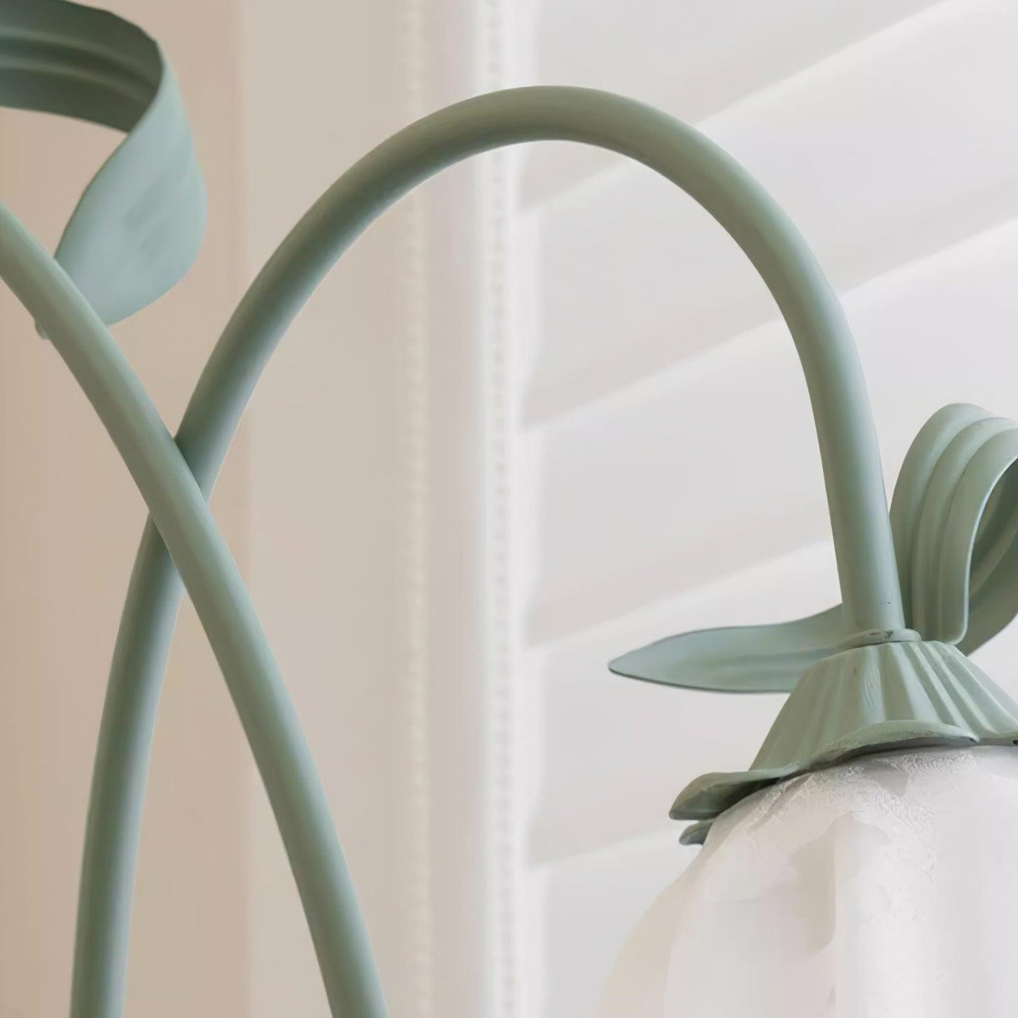 elegante calla bloemen vloerlamp voor een sfeervolle interieurverlichting