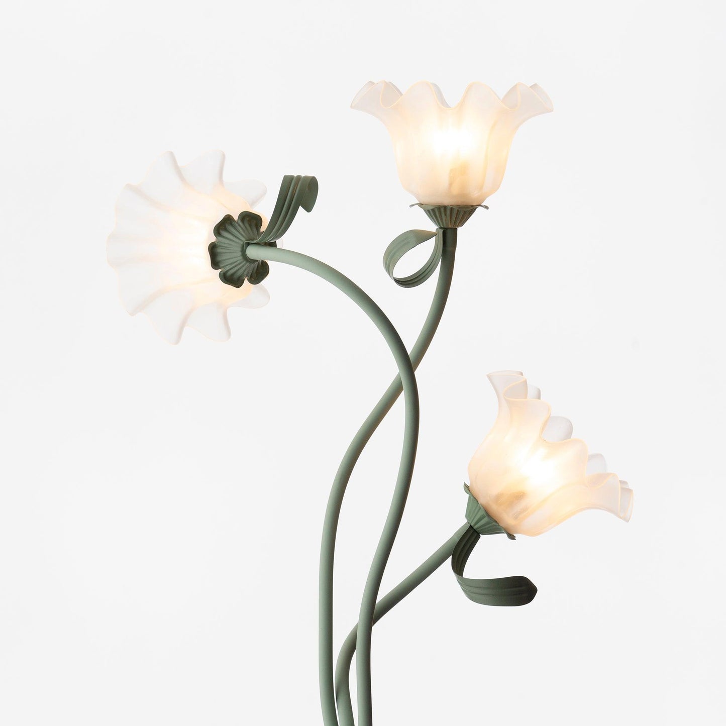 elegante calla bloemen vloerlamp voor een sfeervolle interieurverlichting