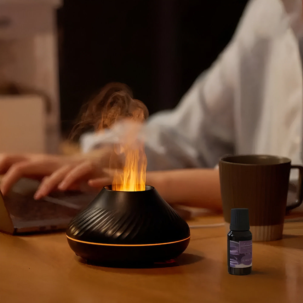 close-up van de ultrasone diffuser met houten look en nevel