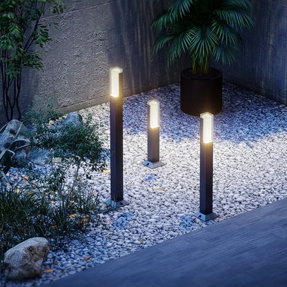 Buitenwandlamp met strak ontwerp in aluminium en acryl voor tuin of gevel