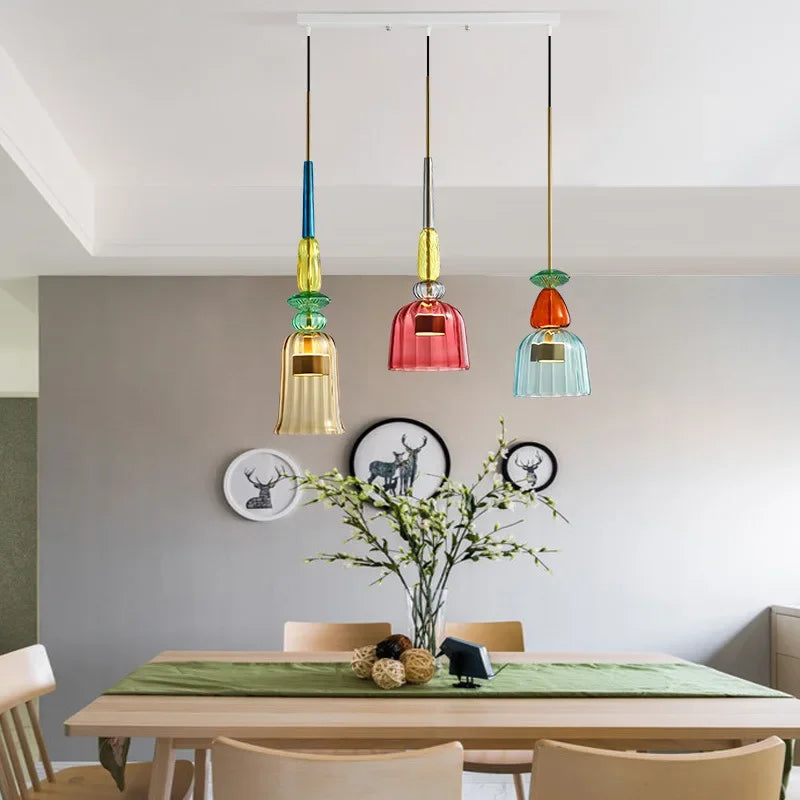 Moderne glazen hanglamp voor woonkamer of eetkamer
