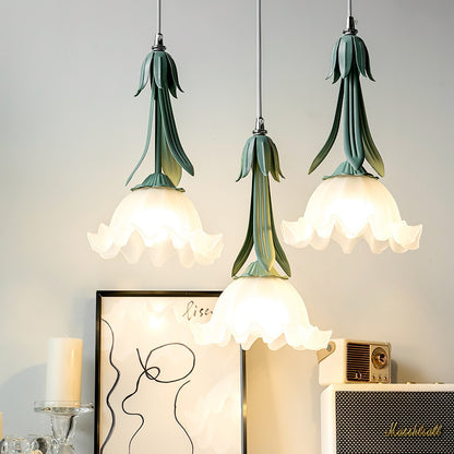 Elegante Lelietjes-van-dalen Hanglamp voor een Sfeervolle Verlichting