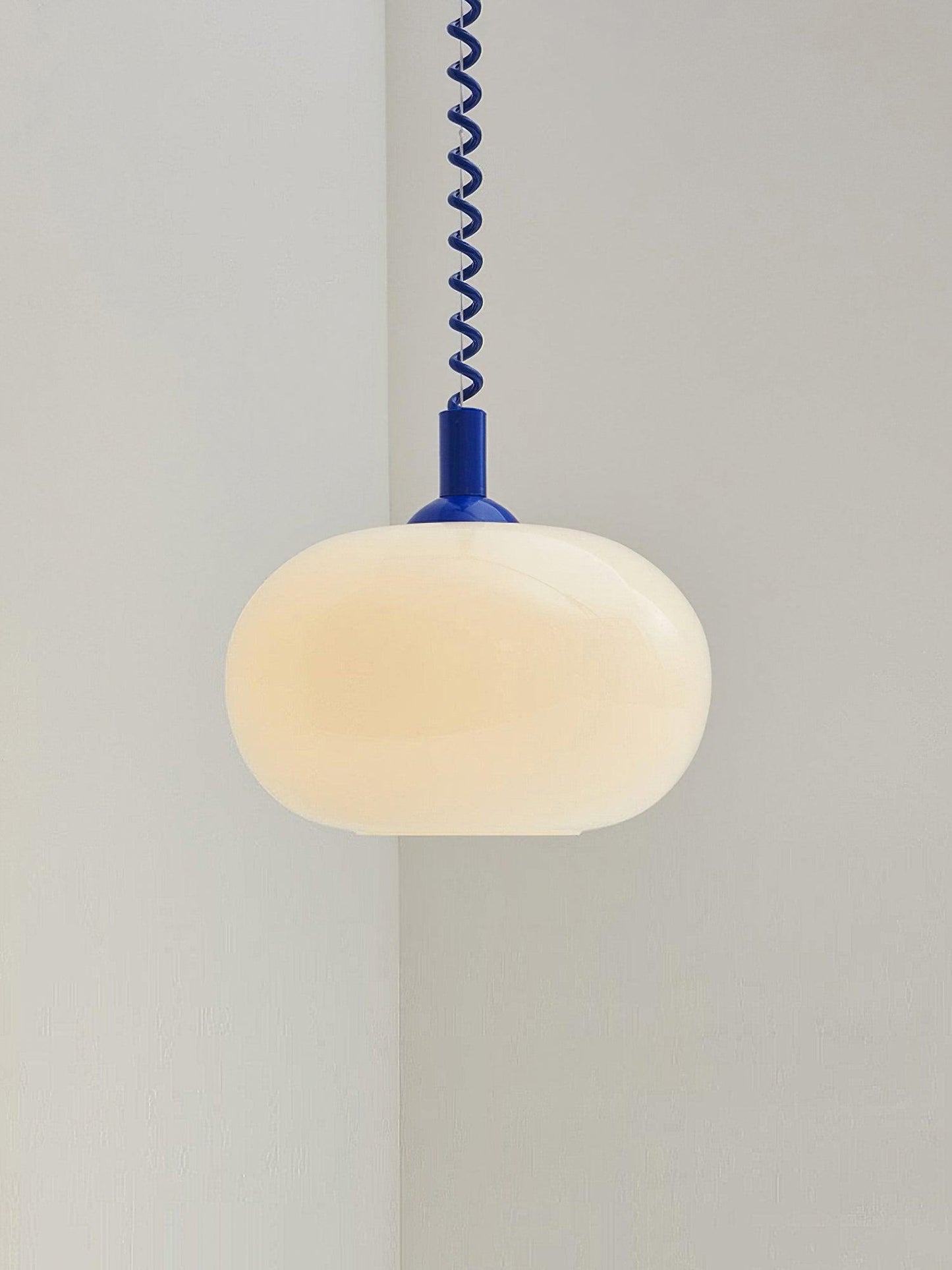 stijlvolle macaron veer hanglamp voor een sfeervolle verlichting