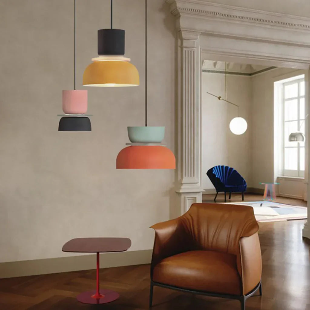 dulcy scandinavische hanglamp met kleurblokstijl