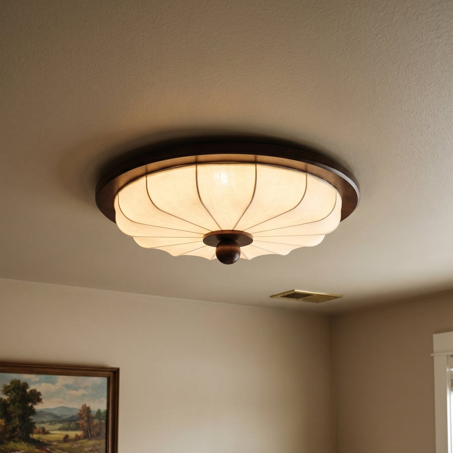 detailfoto van de plafondmontage van de stoffen plafondlamp