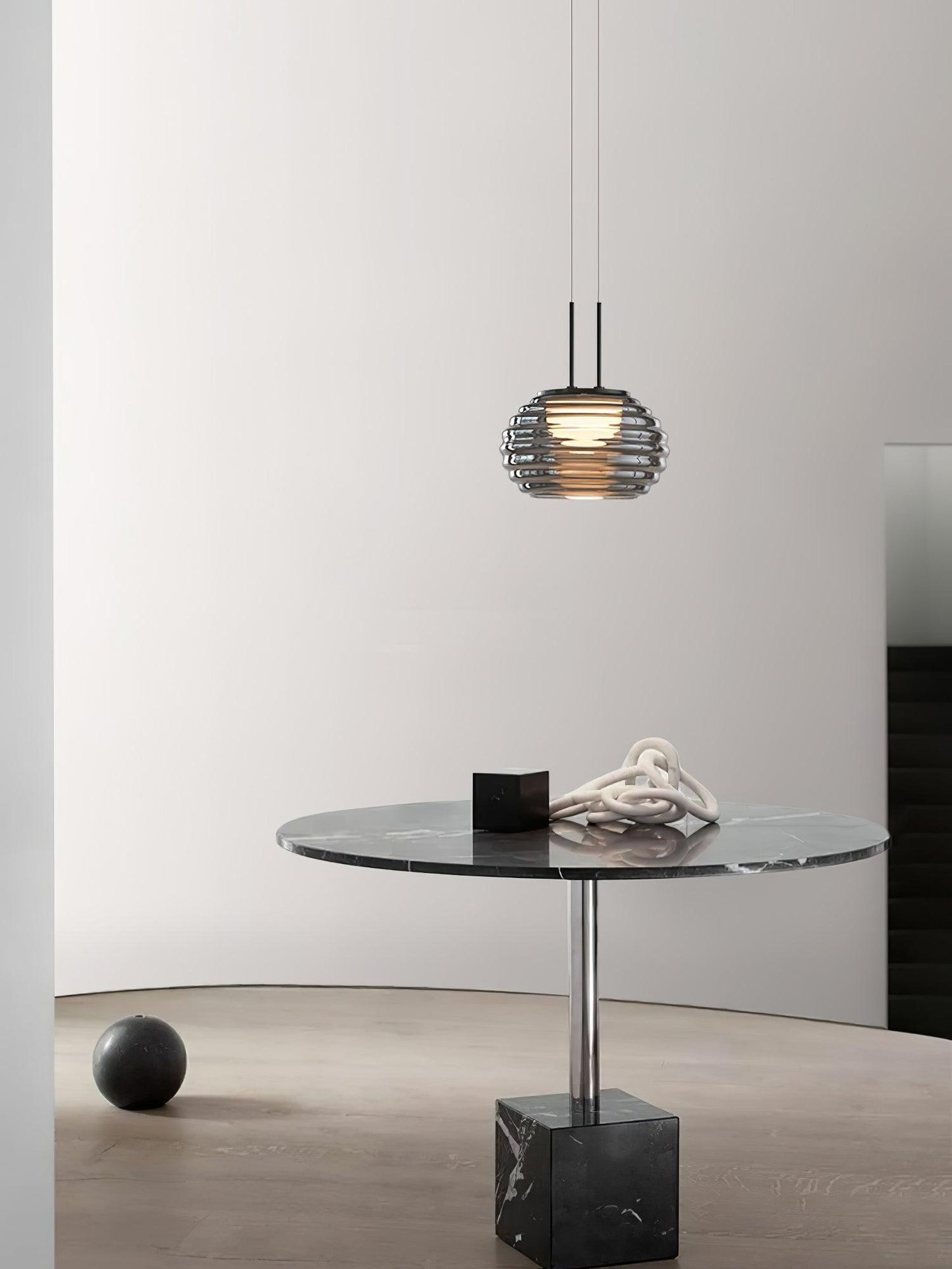 elegante mystique halo hanglamp voor een sfeervolle verlichting