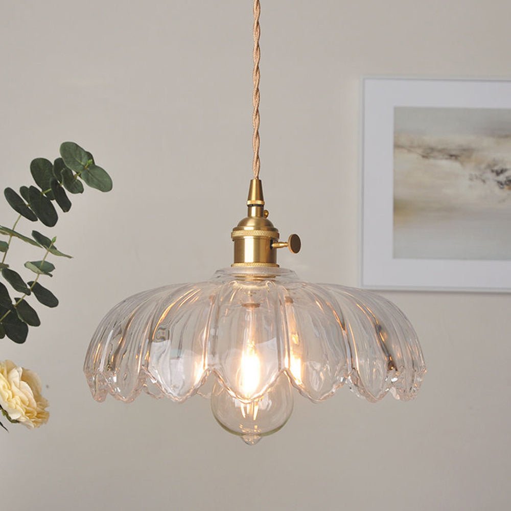 stijlvolle vintage glazen bloemenhanglamp voor een sfeervolle ambiance