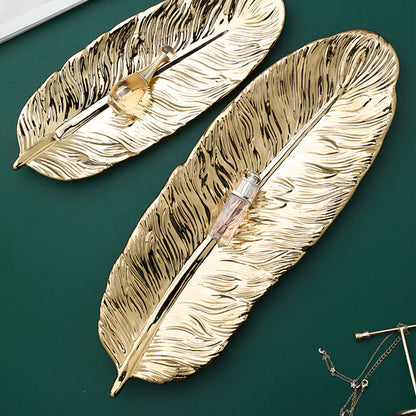 Decoratief metalen dienblad bekeken van bovenaf