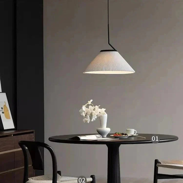 stijlvolle nordic geplooide crème hanglamp voor een elegante sfeer