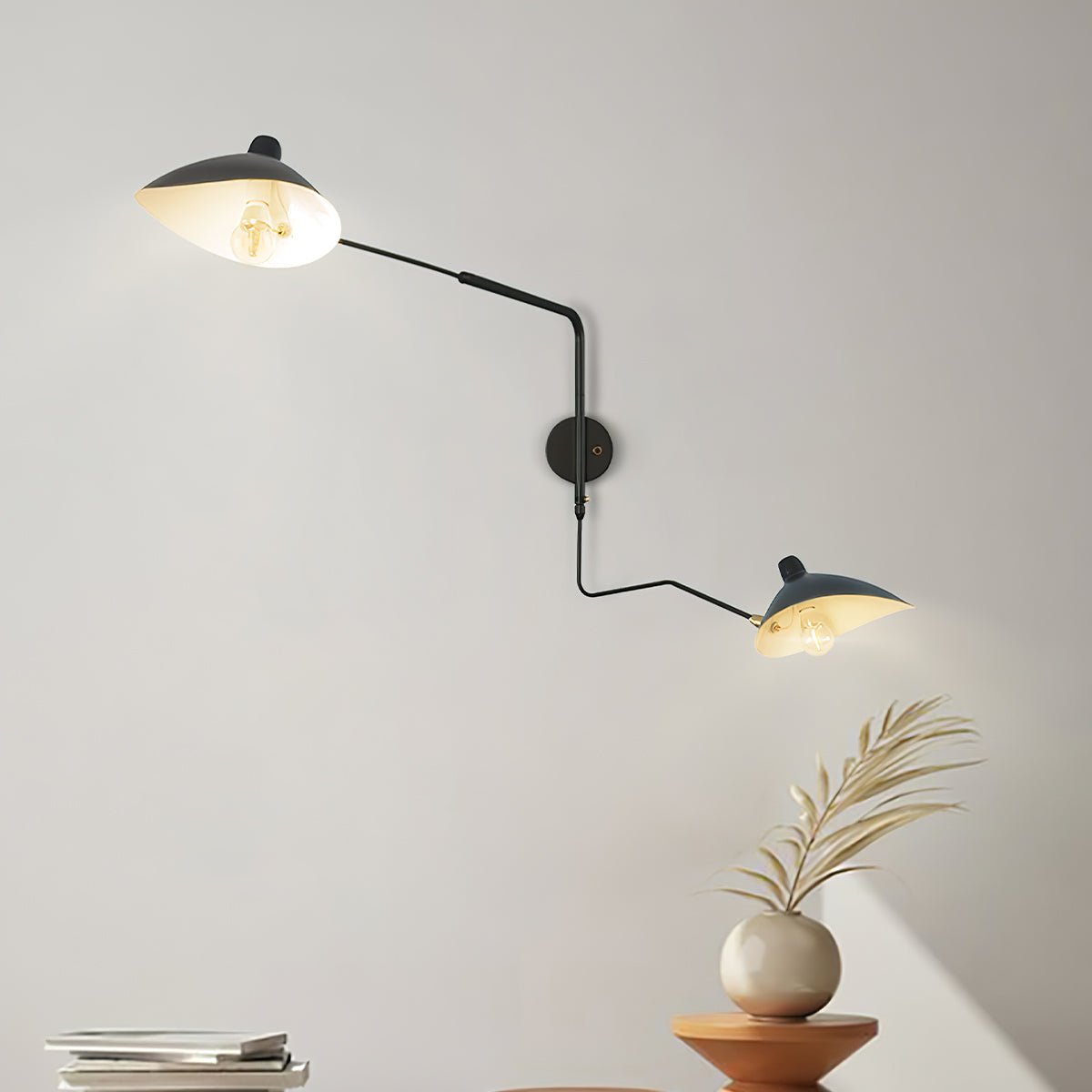 stijlvolle wandlamp van serge mouille