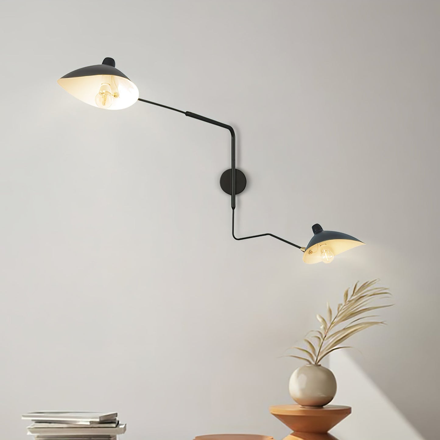 stijlvolle wandlamp van serge mouille