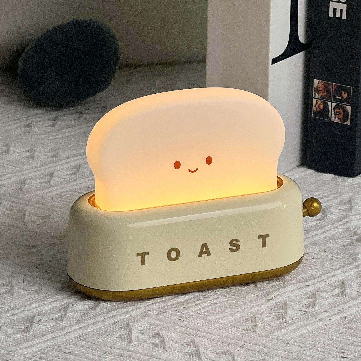 stylish toaster table lamp with built-in battery