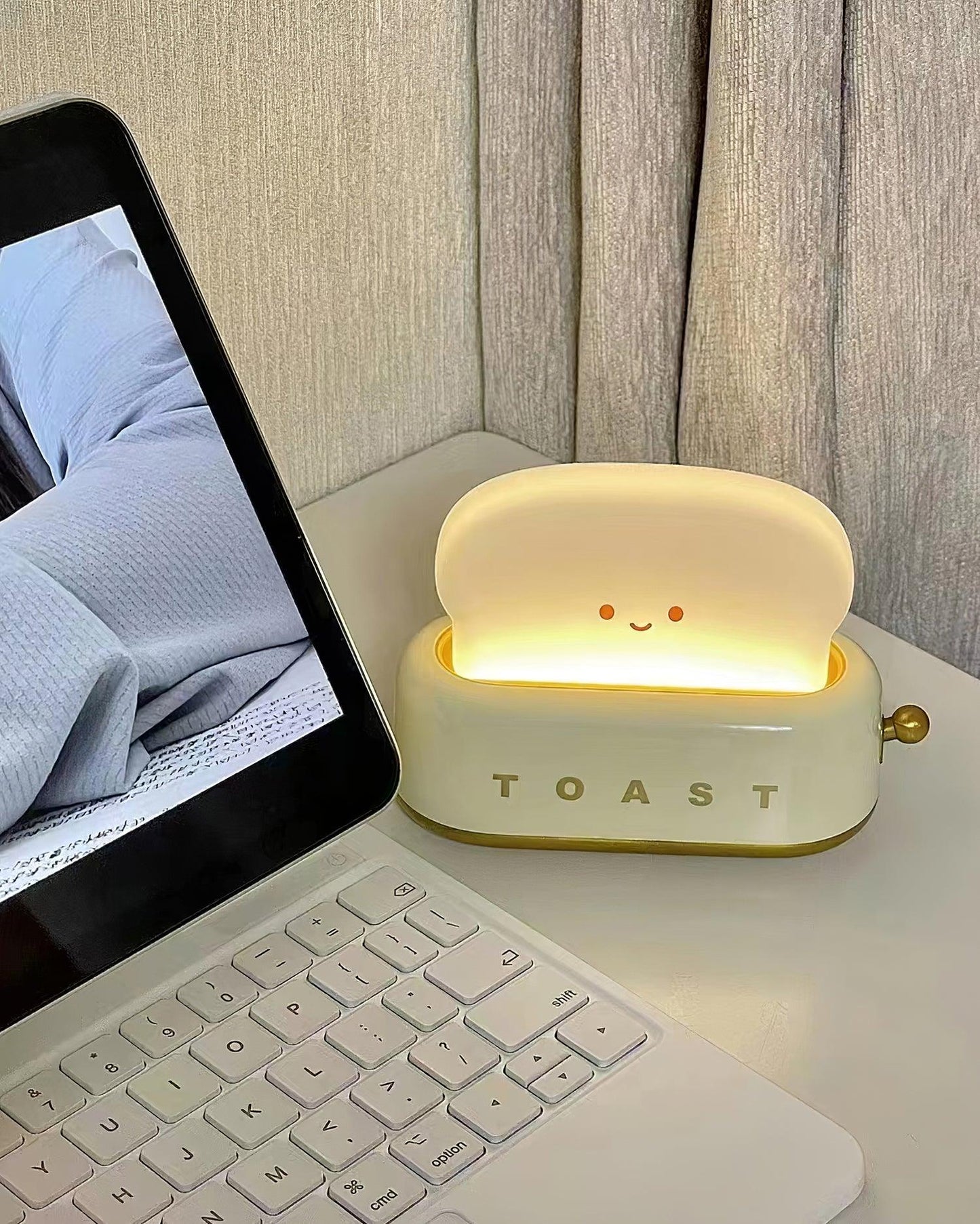 stylish toaster table lamp with built-in battery