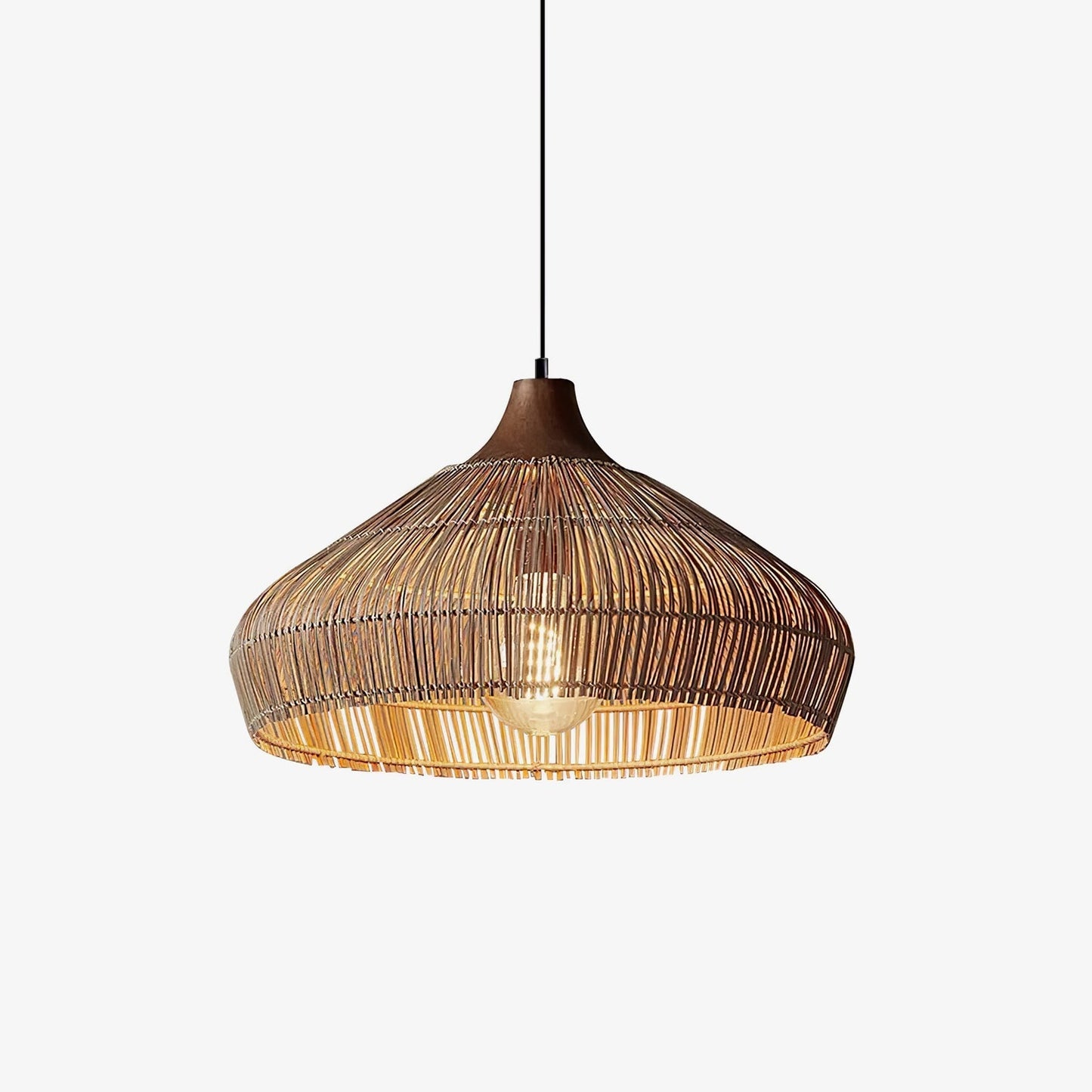 stijlvolle rotan hanglamp met rieten accenten