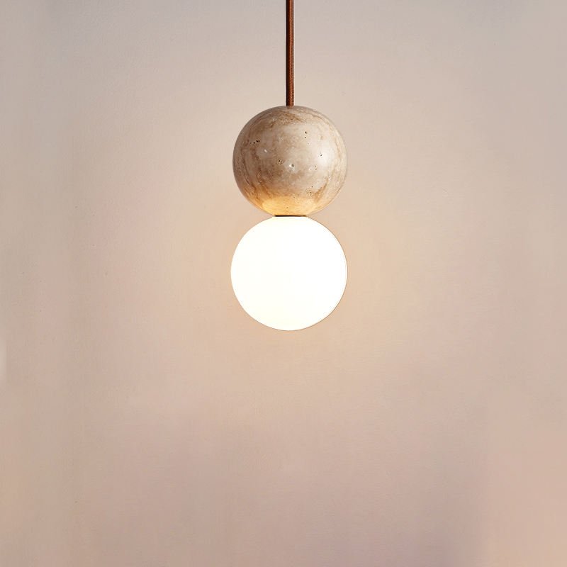 chic wabi sabi hanglamp voor een sfeervol plafond