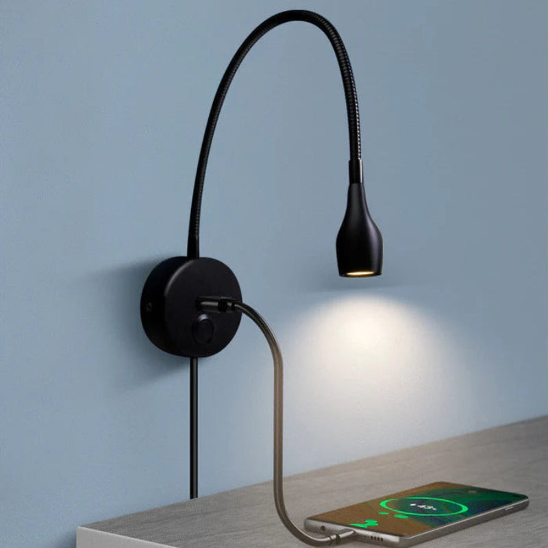 zijaanzicht van de wandlamp met draaibare arm en usb-poort