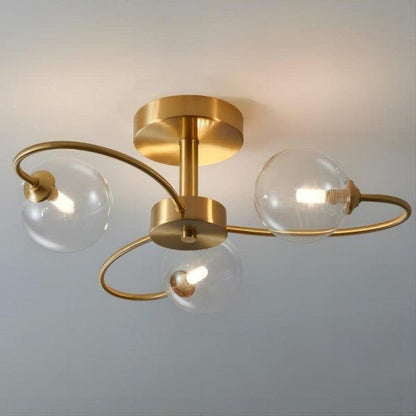 Bloemrijke Plafondlamp voor een Stralend Interieur