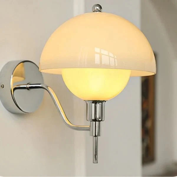 stijlvolle crème kleur paddestoel wandlamp