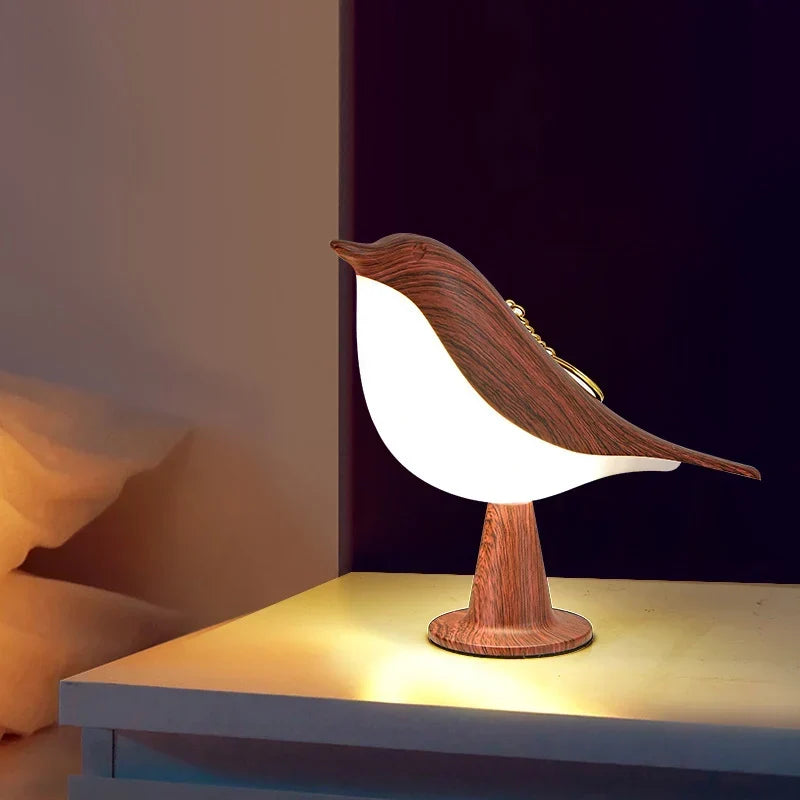 aanraakgevoelig nachtlampje op een slaapkamermeubel