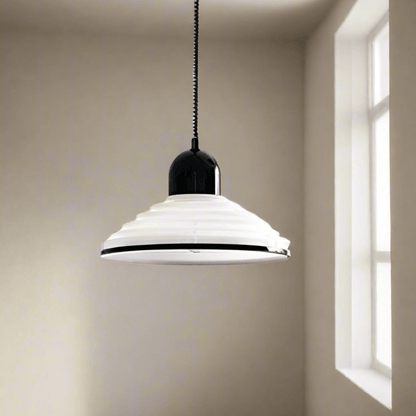 Elegante Franse Crème Glazen Wandlamp voor een Sfeervolle Verlichting