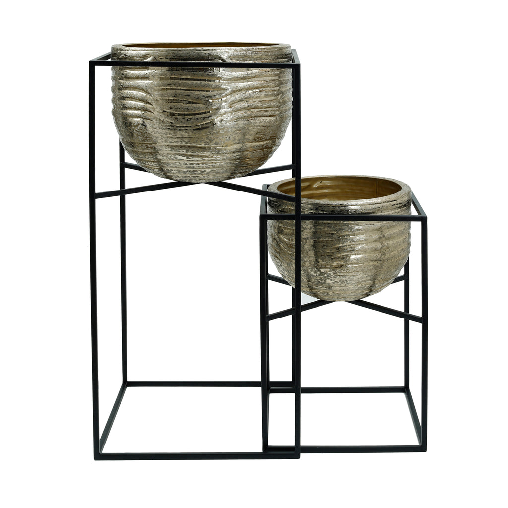 lesley gold borstel aluminium pot op zwart ijzeren standaard sv2.