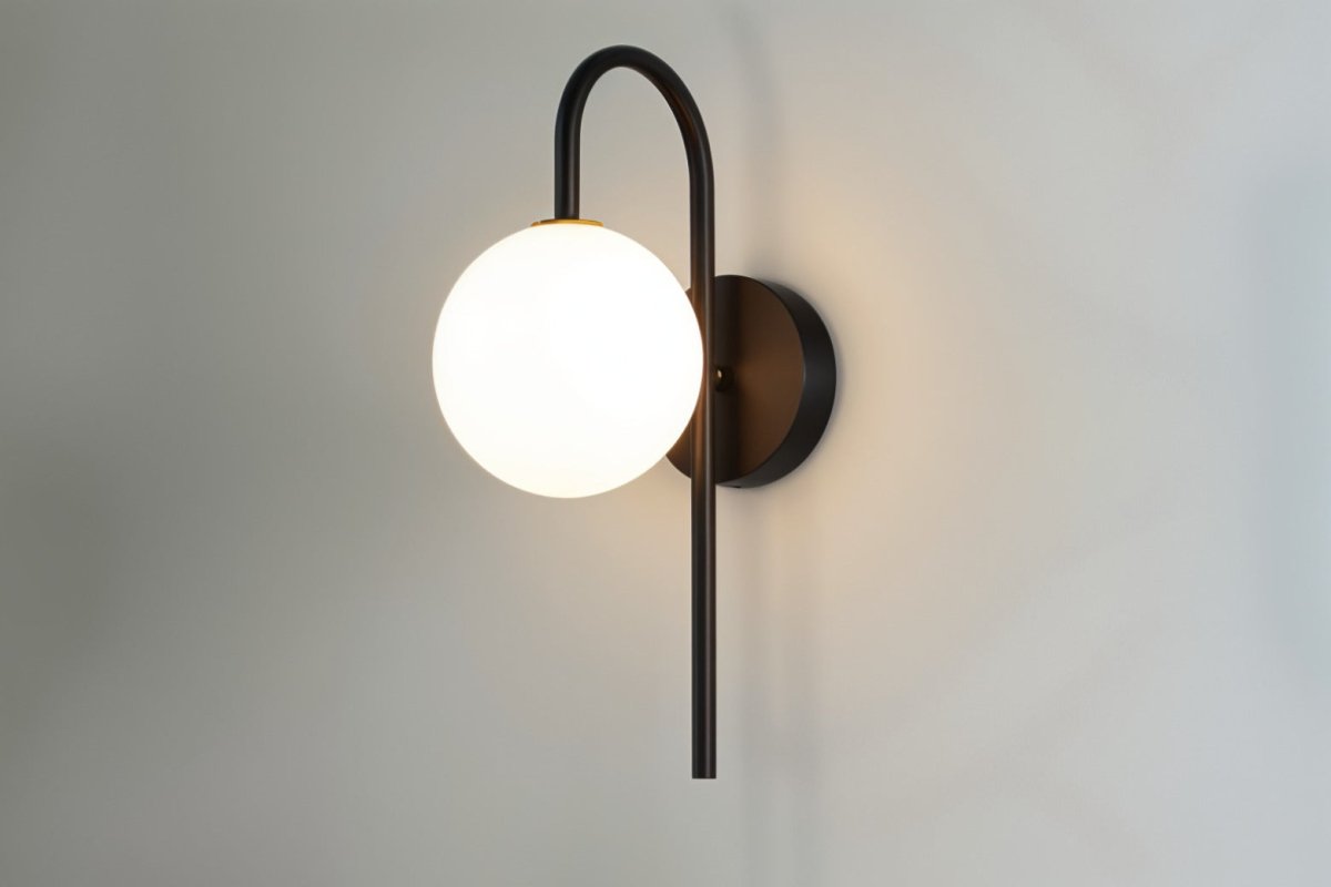 nidia stylish wall lamp