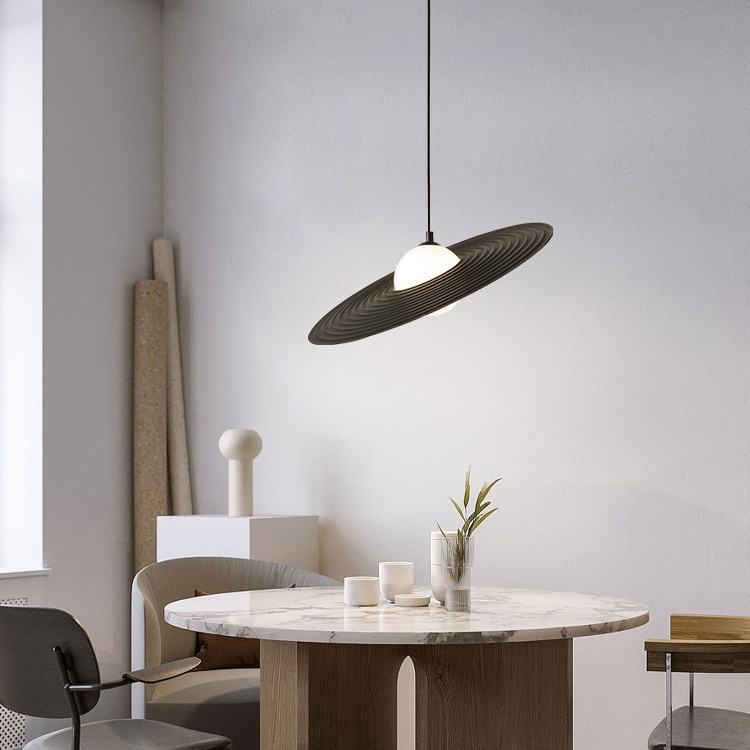 stijlvolle postmoderne eenvoud hanglamp